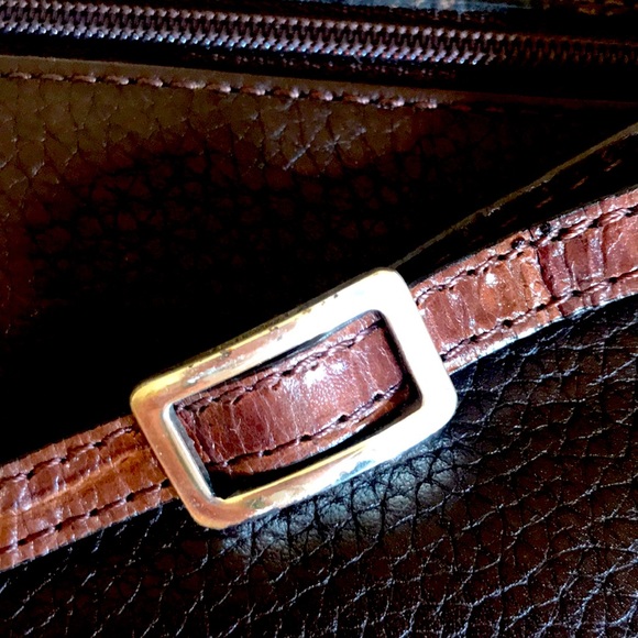 Brighton mini shoulder Bag with adjustable strap. - Picture 5 of 5